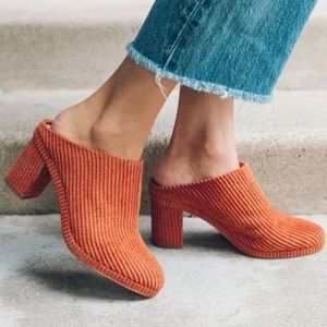 Soludos Brooke Corduroy Clog Style Mules - Burnt Orange - Size 8
